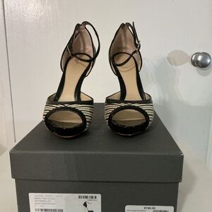 Alexander McQueen Black/Vanilla Pumps, Size 36.5